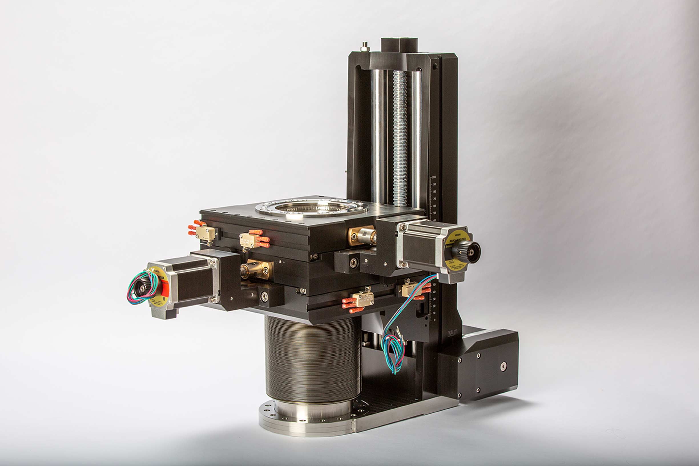 Custom VAB manipulator